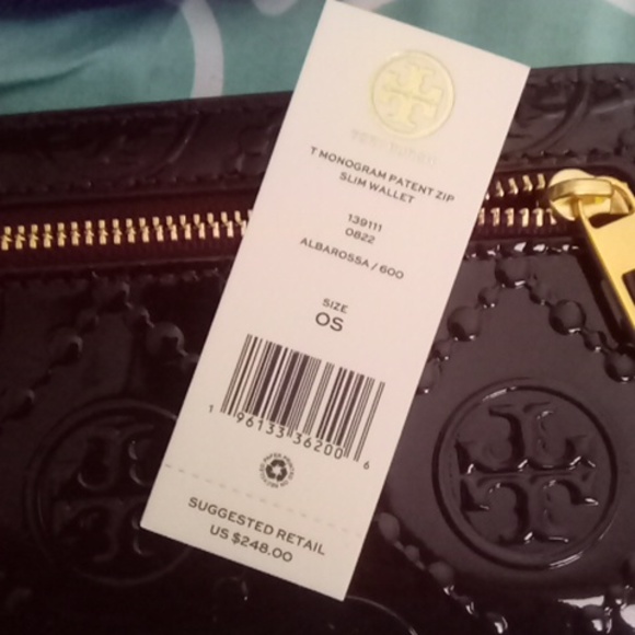 Tory Burch T Monogram Patent Embossed Bucket Bag & Wallet in Albarossa - Picture 17 of 17